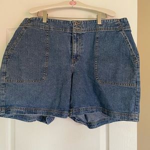 Women’s Tommy Hilfiger Shorts.